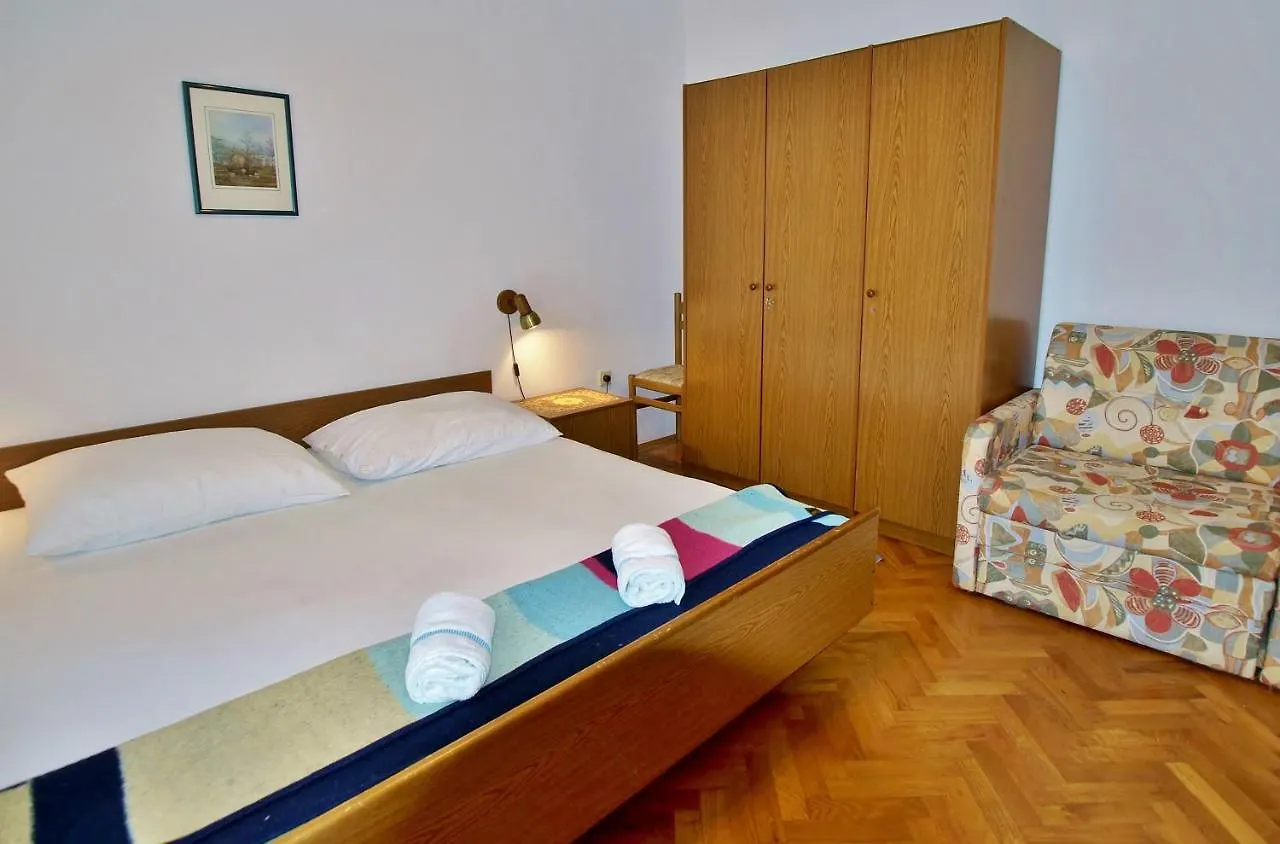 Unterkunft Kata Mit Panoramablick Auf Die Stadt Rab Rab Town